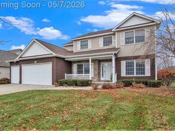 3839 Wild Pine Drive , Saginaw, MI 48603