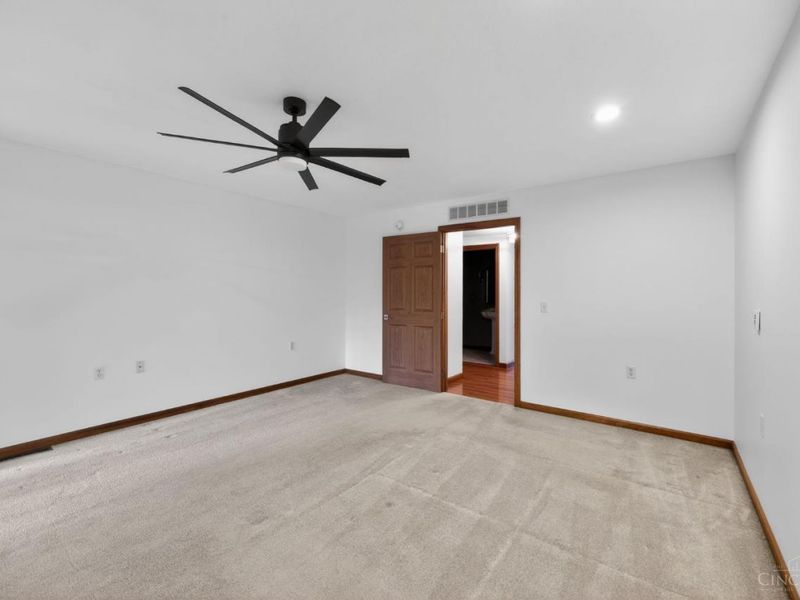 124 Stoney Brook Drive, Eaton, OH 45320 Photo 12