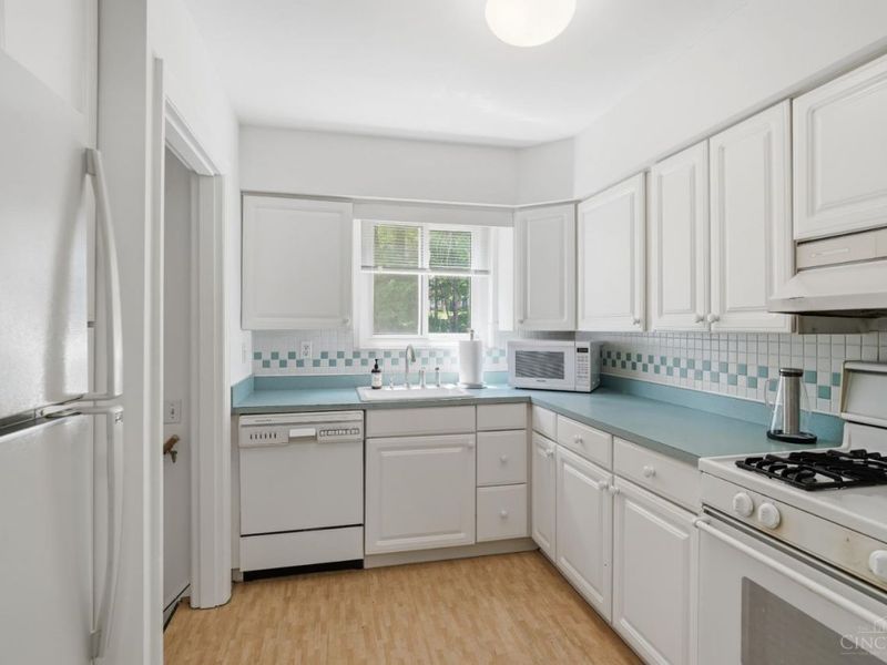 2819 Cortelyou Place, Cincinnati, OH 45213 Photo 11