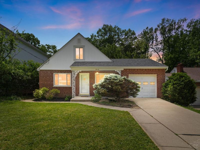 2819 Cortelyou Place, Cincinnati, OH 45213 Photo 2