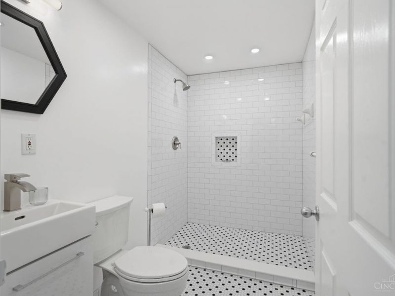 2819 Cortelyou Place, Cincinnati, OH 45213 Photo 38