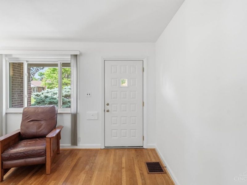 2819 Cortelyou Place, Cincinnati, OH 45213 Photo 5