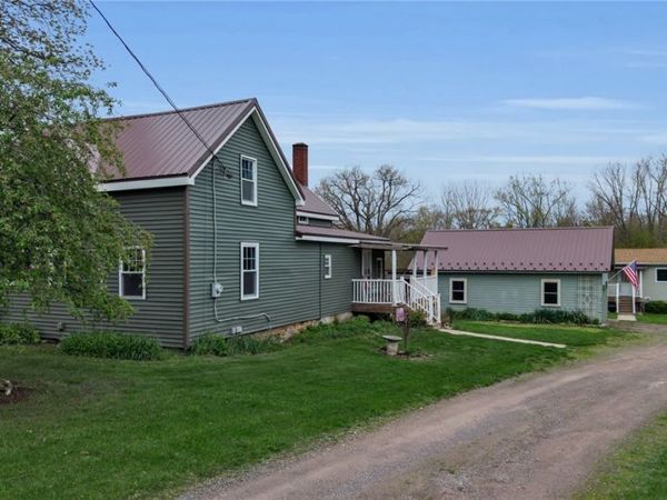 10793 Ridge Road , Medina, NY 14103