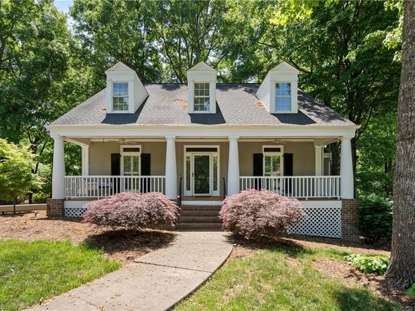 976 Ridge Gate Drive , Lewisville, NC 27023