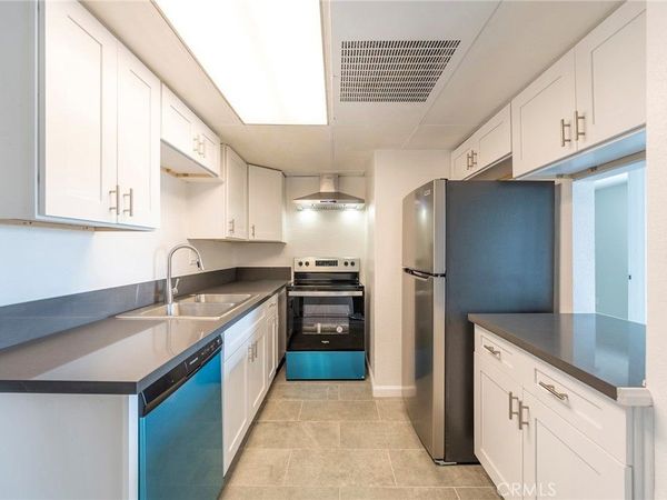 1450 Locust, Unit 217, Long Beach, CA 90813