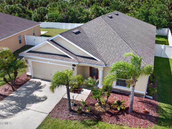 2190 Snapdragon Drive NW, Palm Bay, FL 32907