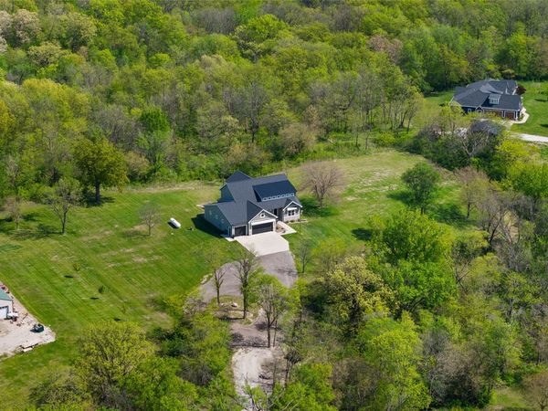 8656 NE 102nd Avenue, Bondurant, IA 50035