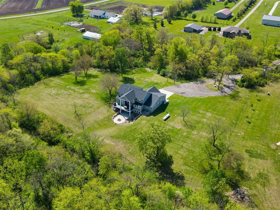 Property Image 32