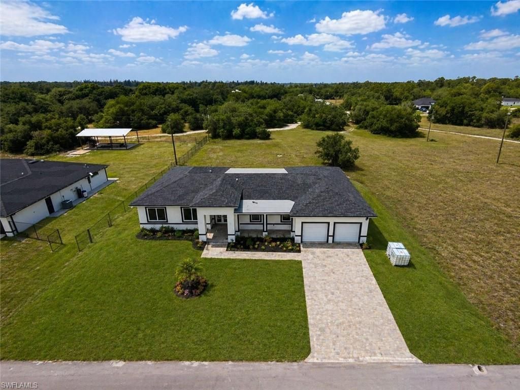 1715 Mcarthur Ave, Lehigh Acres, FL 33972 Photo
