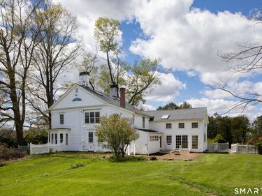 28 Cole, Sharon, CT 06069