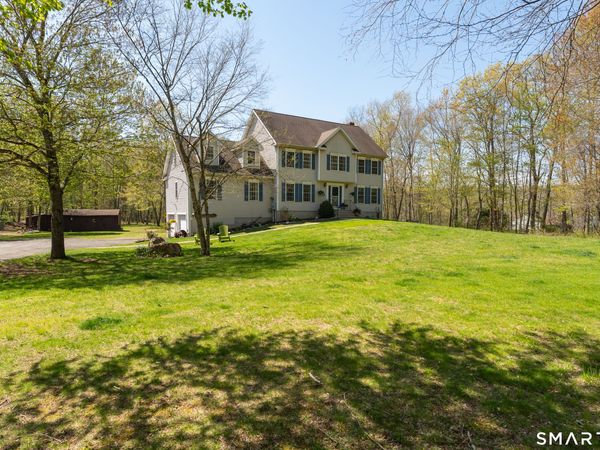 57 Hubbard, Haddam, CT 06438
