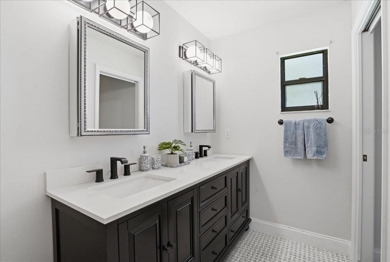 4503 4th Avenue Drive E, Bradenton, FL 34208 Photo