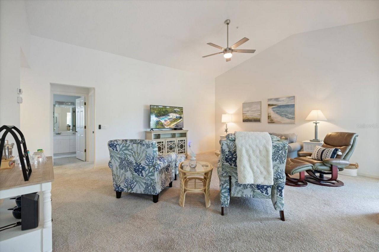 801 Montrose Drive, Unit 202, Venice, FL 34293 Photo
