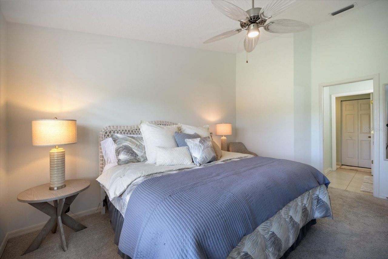 801 Montrose Drive, Unit 202, Venice, FL 34293 Photo