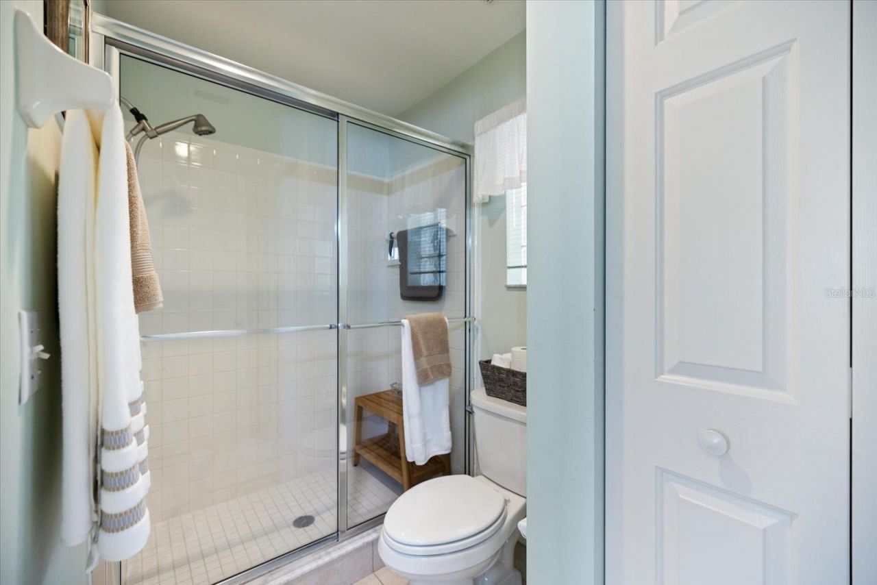 801 Montrose Drive, Unit 202, Venice, FL 34293 Photo