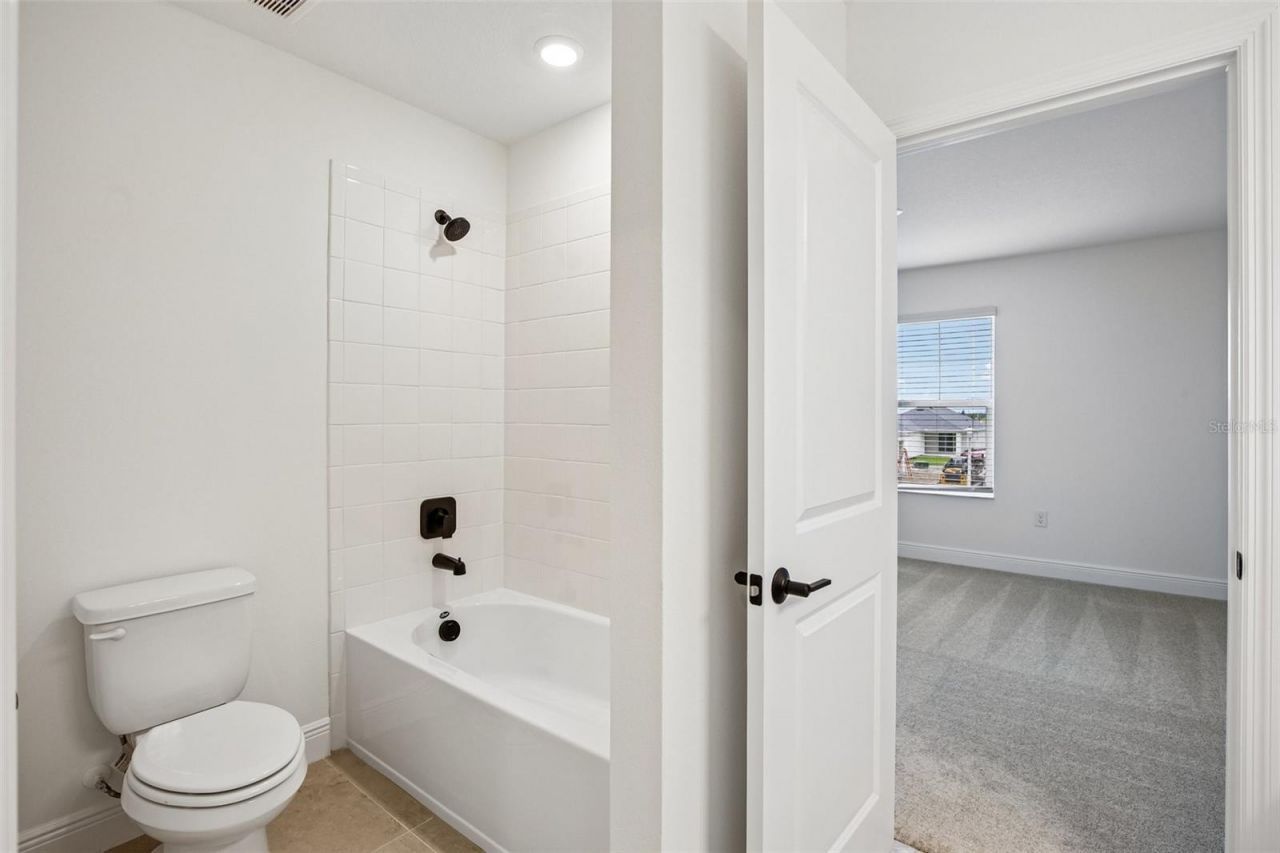 8225 Seaflower Parkway, Bradenton, FL 34210 Photo