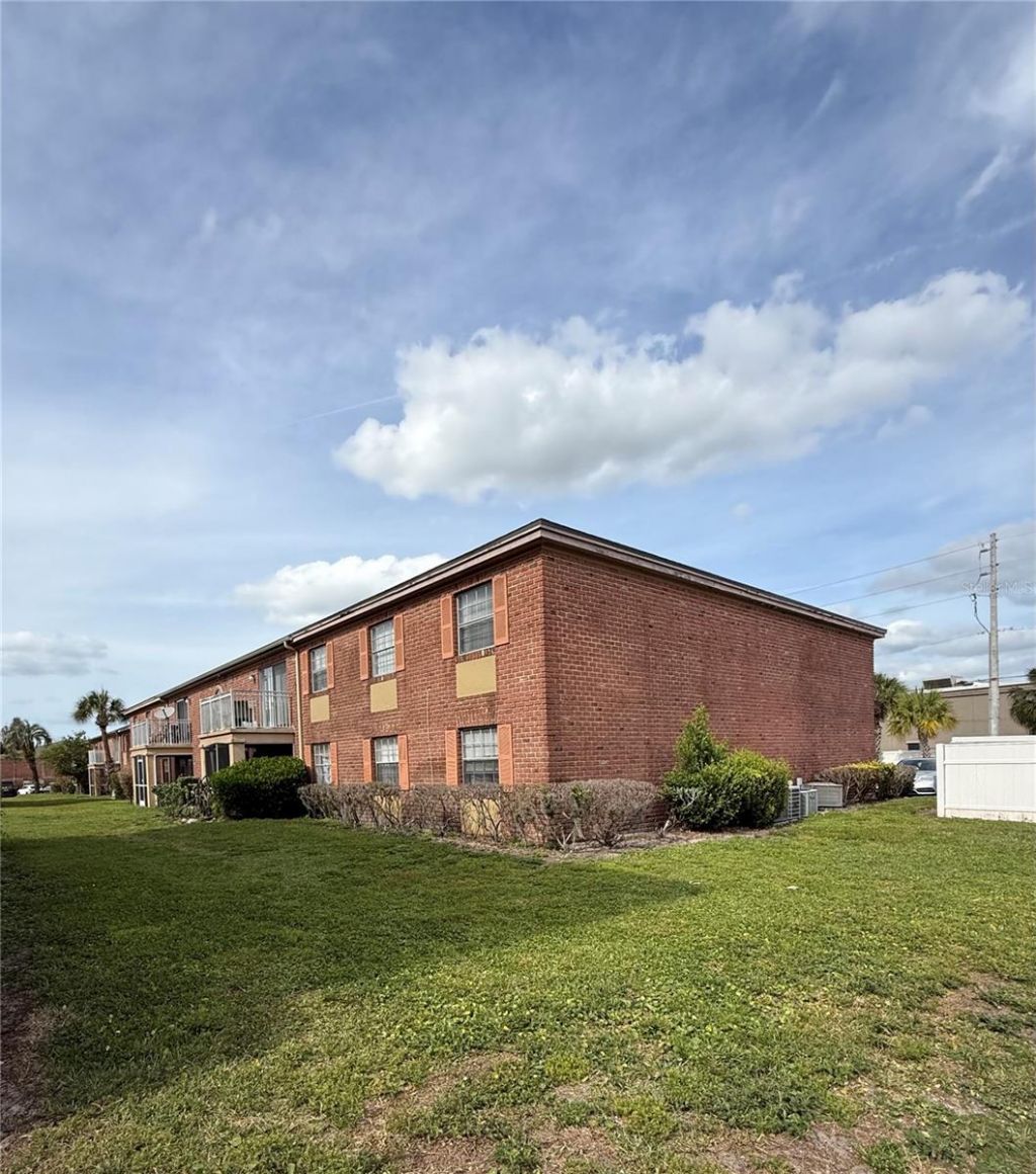 444 Banyon Tree Circle , Unit 202, Maitland, FL 32751 Photo