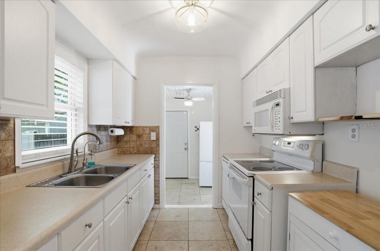 3145 8th Avenue N, Saint Petersburg, FL 33713 Photo