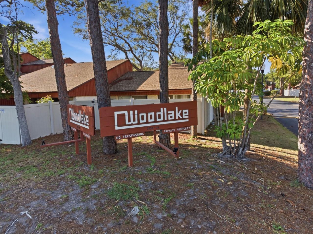 2058 Sunset Point Road , Unit 15, Clearwater, FL 33765 Photo