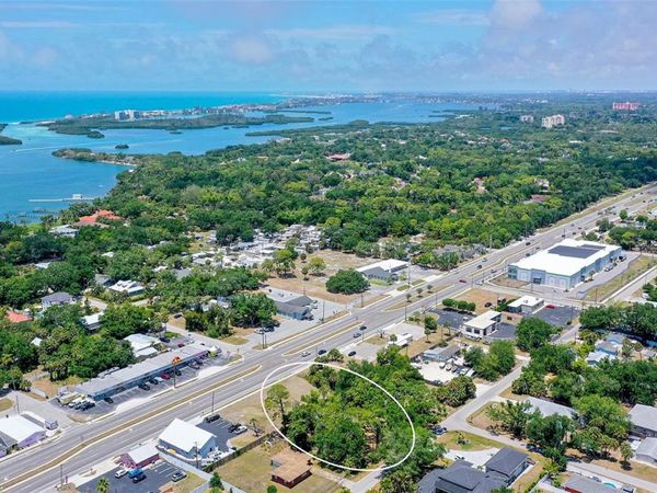 168 N TAMIAMI TRAIL , OSPREY, FL 34229