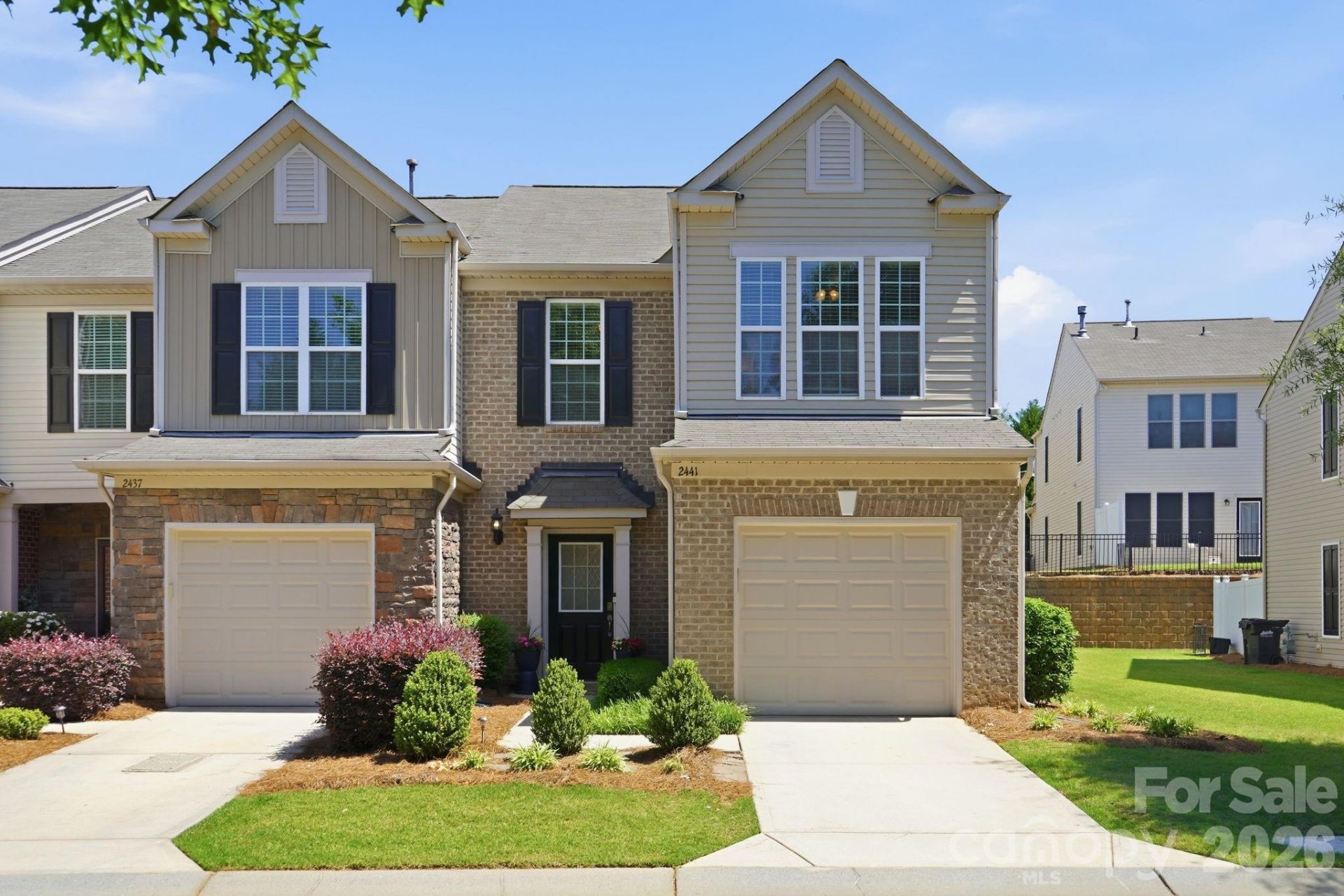 2441 Diplomat Lane, Charlotte, NC 28210 Main Photo