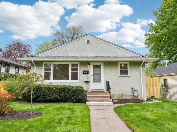 2164 Reaney Avenue E, Saint Paul, MN 55119