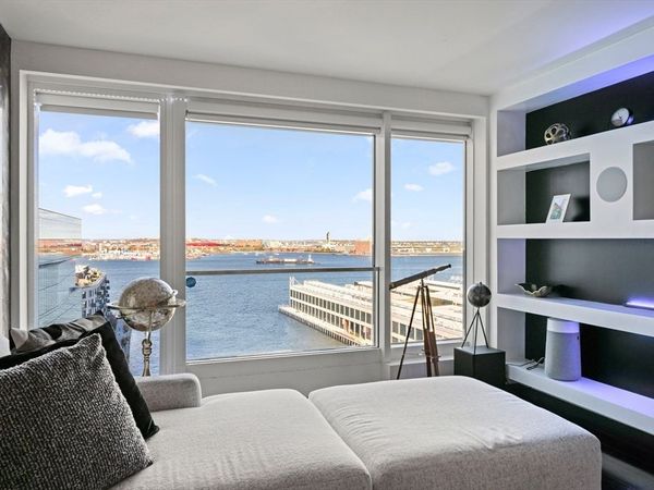 150 Seaport Blvd, Unit 17C, Boston, MA 02210