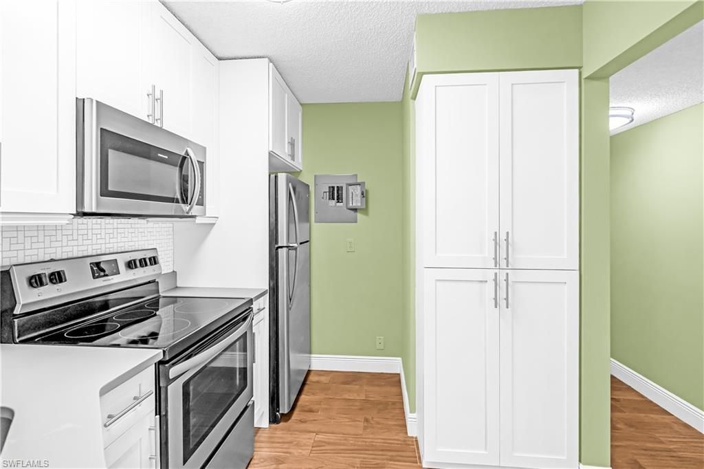 806 Sky Pine Way # B3, Greenacres, FL 33415 Photo