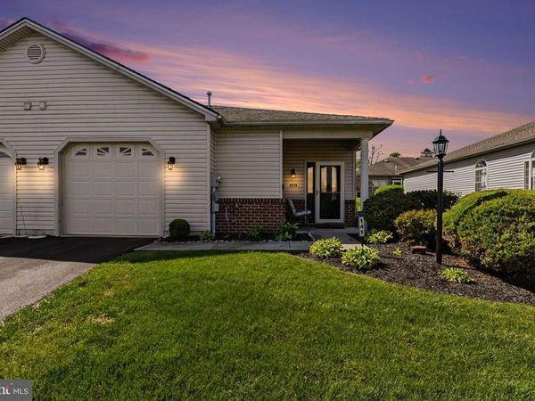 141 LEONARD LANE , HARRISBURG, PA 17111