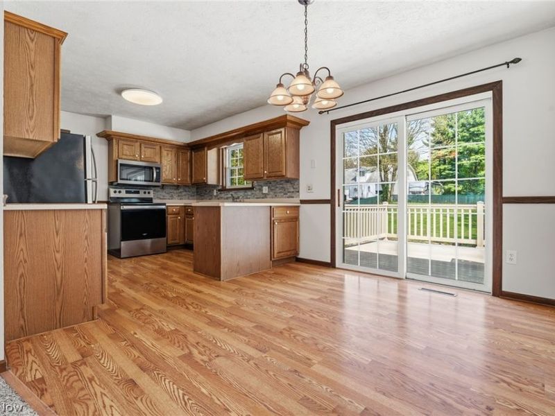 10743 Corundite Road NW, Massillon, OH 44647 Photo 12