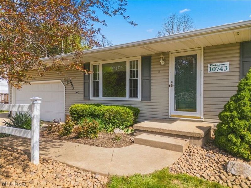 10743 Corundite Road NW, Massillon, OH 44647 Photo 4