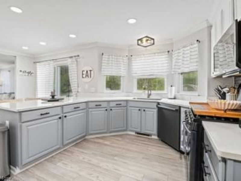 964 Kings Cross Drive, Wadsworth, OH 44281 Photo 19