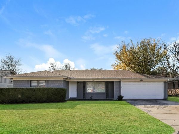 5604 Odessa Avenue, Fort Worth, TX 76133