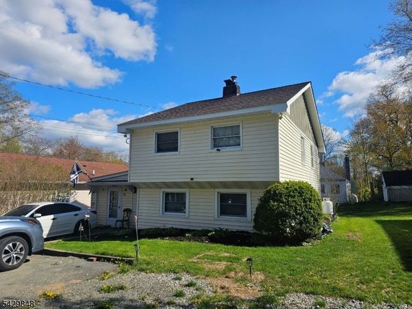 13 Ardena Rd, West Milford, NJ 07421
