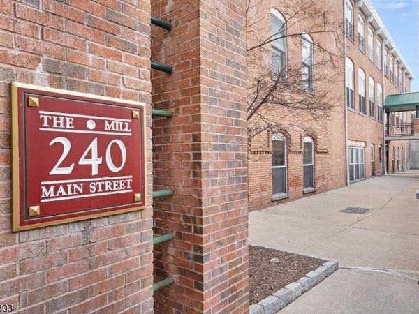240 Main St, Little Falls, NJ 07424