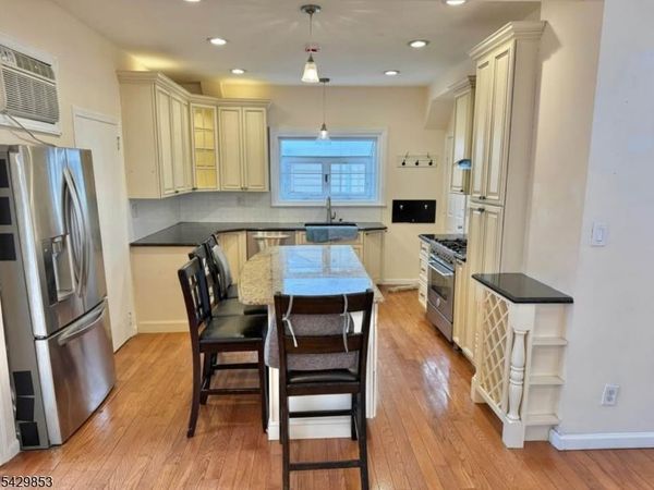 383 Dakota St, Paterson, NJ 07503