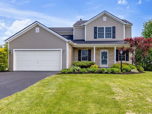11710 Bridgewater Drive , Pickerington, OH 43147