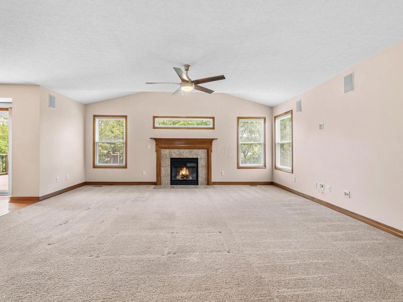 11710 Bridgewater Drive, Pickerington, OH 43147 Photo 2