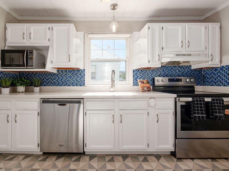 199 E Weisheimer Road, Columbus, OH 43214 Photo 8
