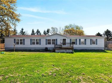 558 Yale Farm Road, Romulus, NY 14541