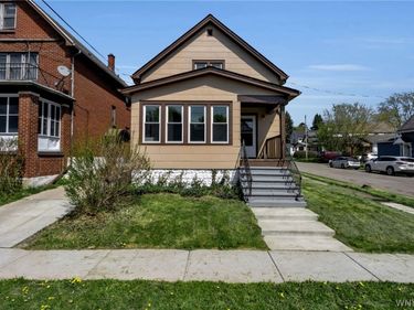 17 Olcott Place , Buffalo, NY 14225
