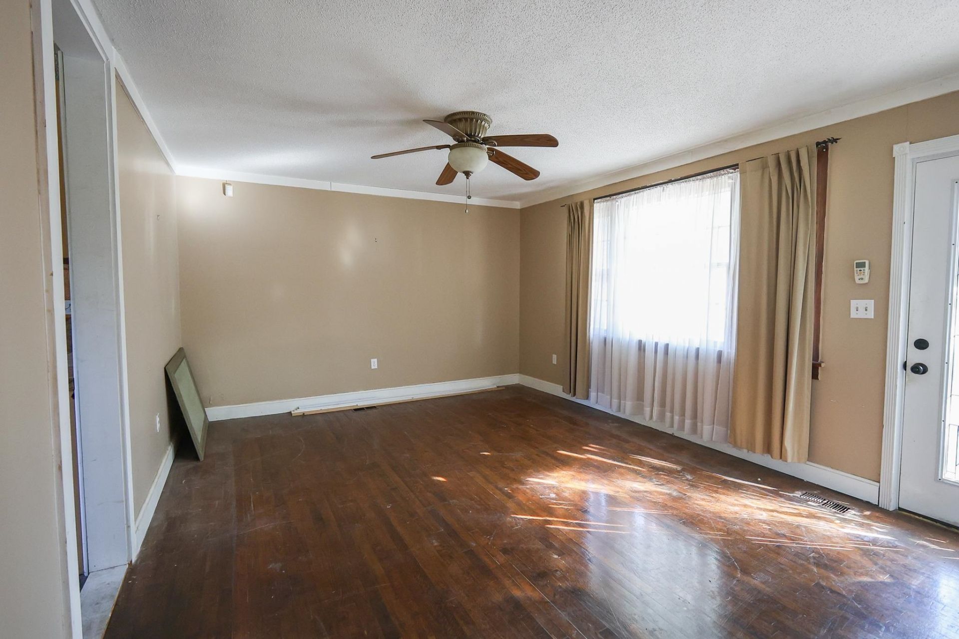 1841 Jasper St.  Photo 16
