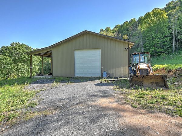 699 Heaton Creek Road, Roan Mountain, TN 37687