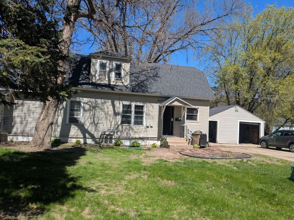 306 4th Avenue S, Princeton, MN 55371