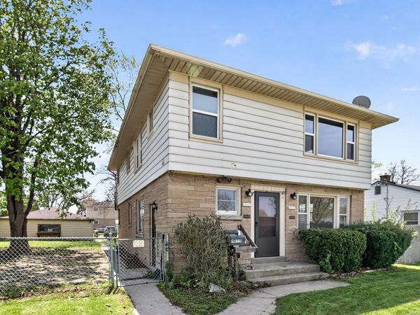 10117 W Cleveland Ave, Unit 10119, West Allis, WI 53227