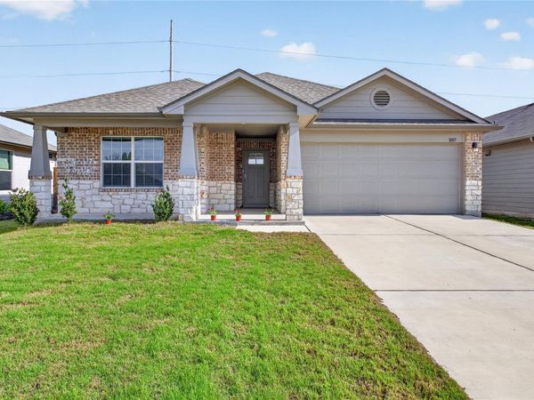 1007 Coolridge CT , Hutto, TX 78634