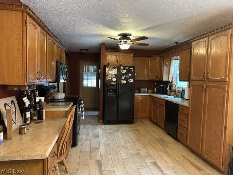 149 Mapleview Court , New Middletown, OH 44442 Photo 7