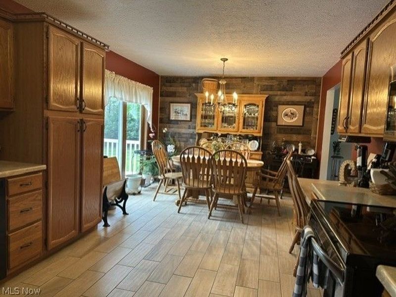149 Mapleview Court , New Middletown, OH 44442 Photo 8