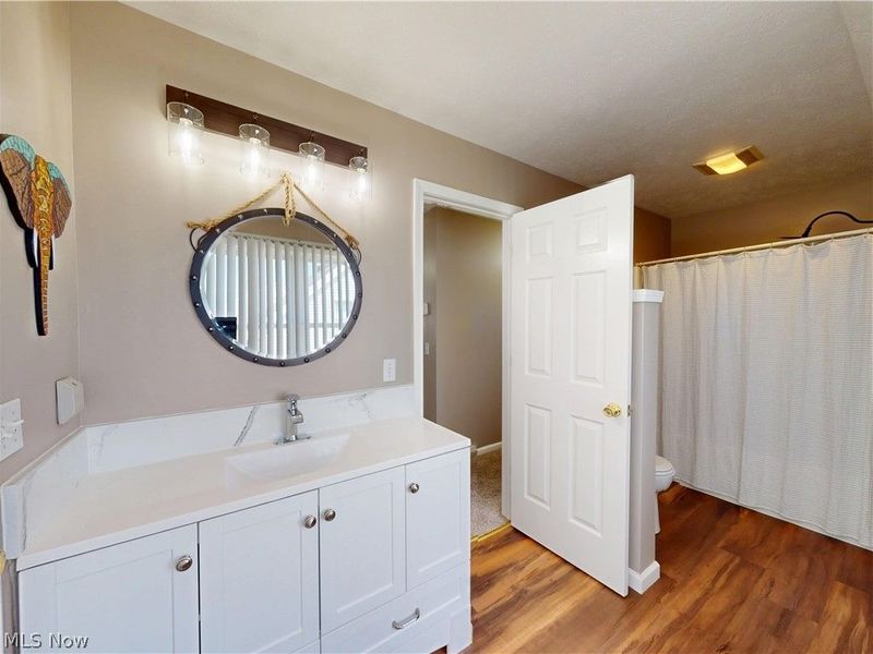 1461 Iroquois Avenue, Mayfield Heights, OH 44124 Photo 22