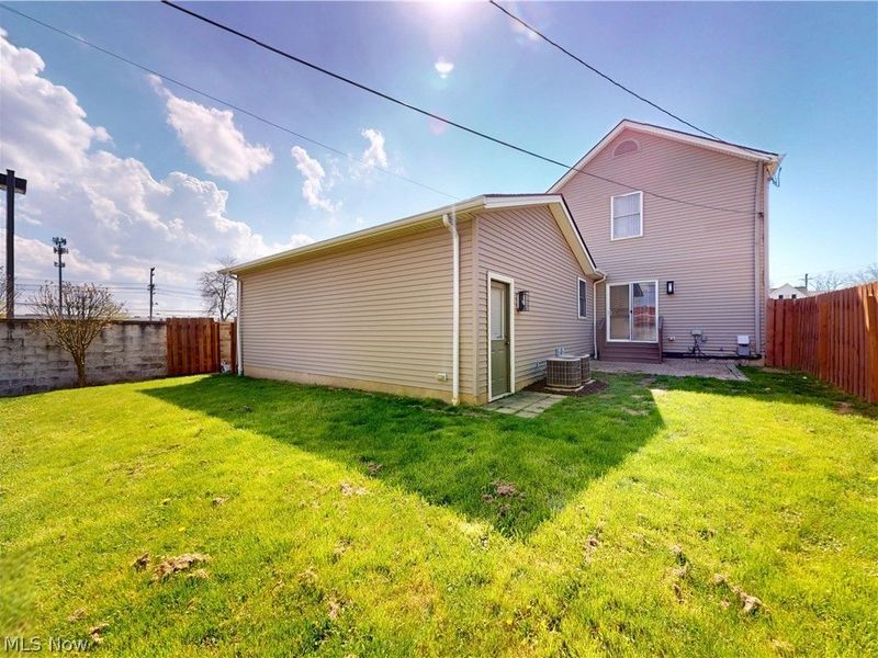1461 Iroquois Avenue, Mayfield Heights, OH 44124 Photo 30